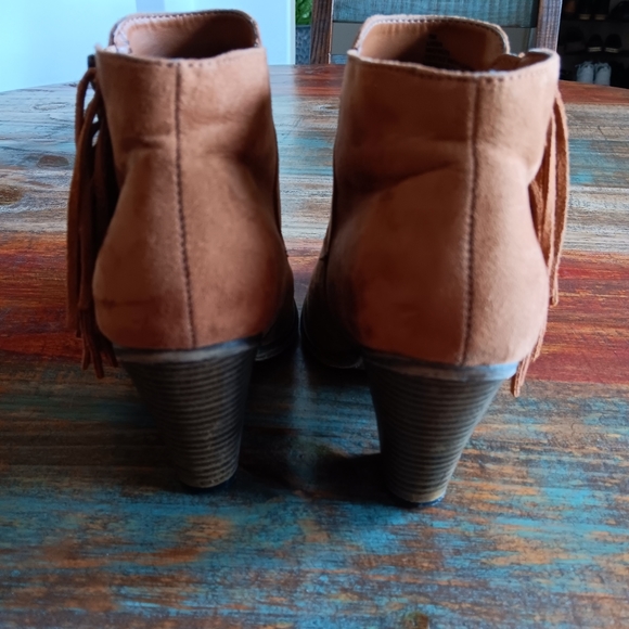 Mia Booties - Picture 3 of 4